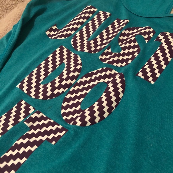 Nike Racerback Tank - Picture 3 of 4